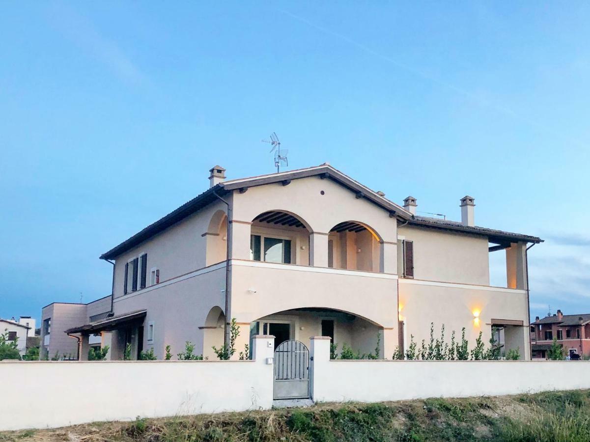 Villa Pirignano Фолиньо Экстерьер фото